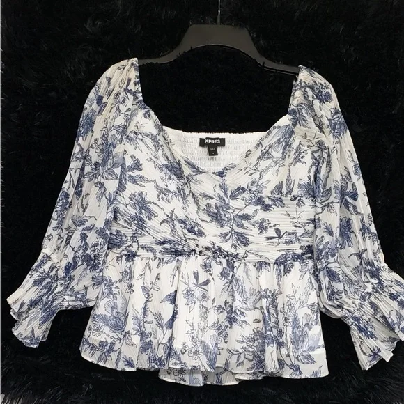 EUC Express White Blue Ruffled Peplum Blouse Metallic Gold Shimmer Size Small - Picture 3 of 8